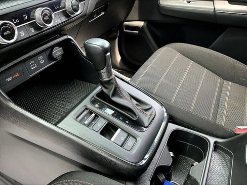 Used 2024 Honda CR-V Sport image 18