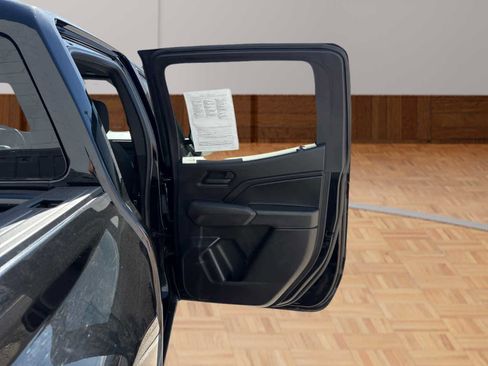 Used 2023 Chevrolet Colorado W/T RWD image 13