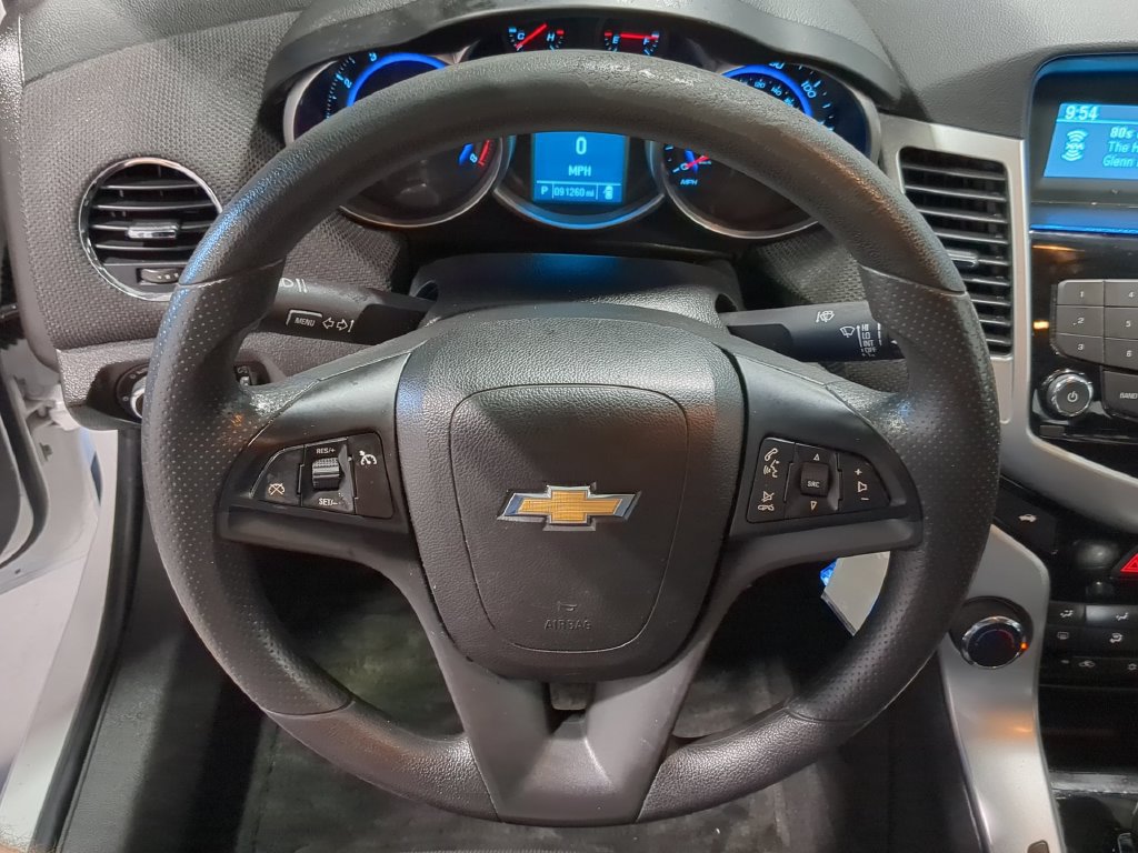 Used 2016 Chevrolet Cruze LT FWD image 27