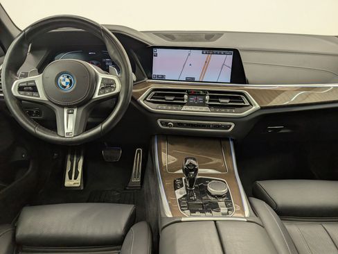 Used 2022 BMW X5 xDrive45e w/ M Sport Package image 28