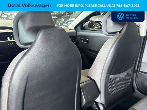 Used 2025 Kia K4 EX FWD image 23