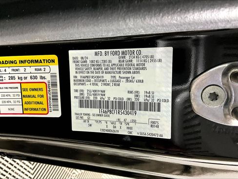 Used 2024 Ford Mustang GT Premium RWD image 18
