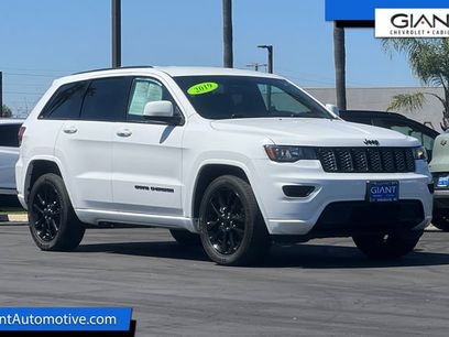 Used 2019 Jeep Grand Cherokee Altitude