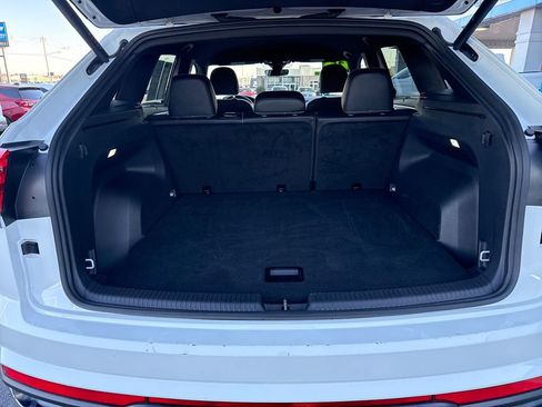 Used 2025 Volkswagen Atlas Cross Sport SE image 25