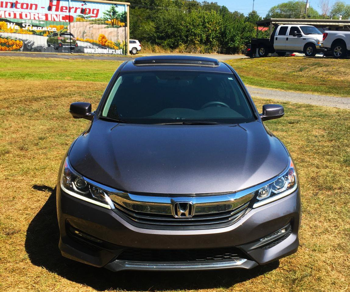 Used 2016 Honda Accord EX image 4