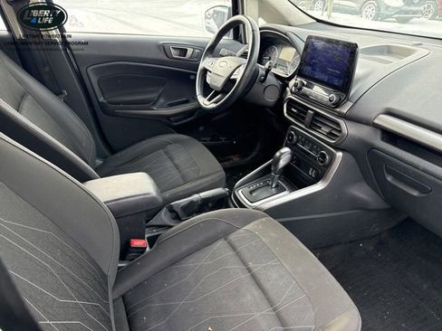 Used 2020 Ford EcoSport SE image 9