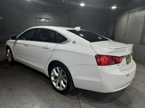 Used 2017 Chevrolet Impala LT w/ Leather Package FWD image 3