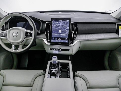 New 2026 Volvo XC90 T8 Ultra w/ Lounge Package AWD/4WD image 12