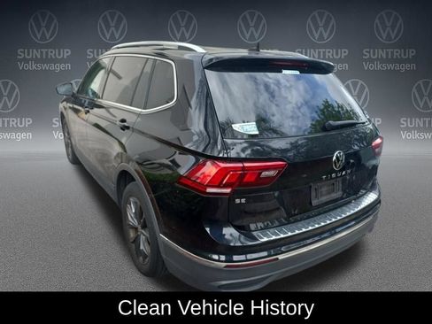 Used 2023 Volkswagen Tiguan SE FWD image 4