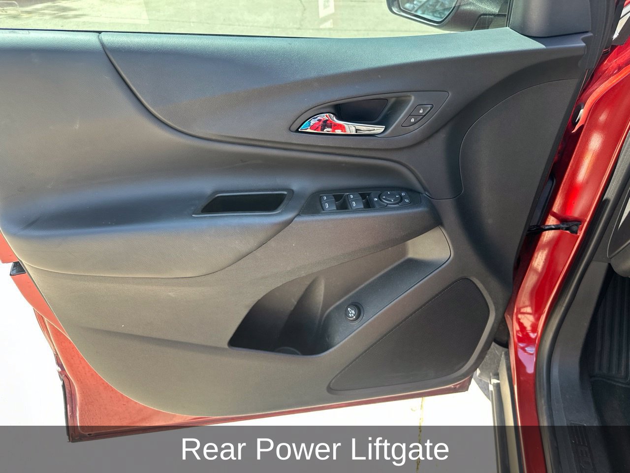 Used 2023 Chevrolet Equinox LT FWD image 10