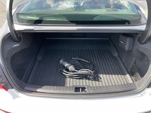 Used 2022 Volvo S60 T8 Inscription w/ Advanced Package image 18