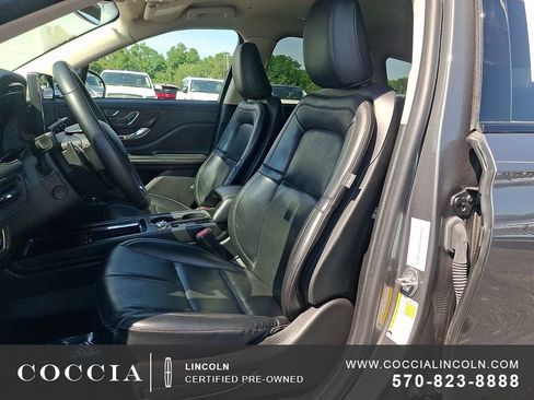 Certified 2023 Lincoln Corsair AWD w/ Equipment Group 101A image 11