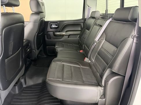 Used 2015 GMC Sierra 2500 Denali w/ Duramax Plus Package AWD/4WD image 13