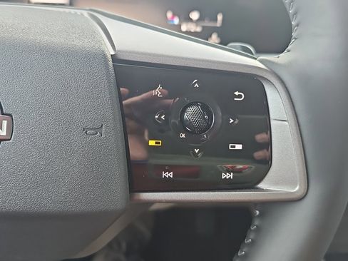 Certified 2025 Nissan Murano SL w/ Cargo Package image 13