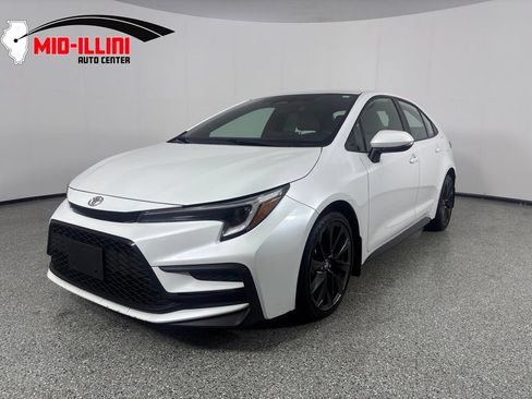 Used 2023 Toyota Corolla SE FWD image 1