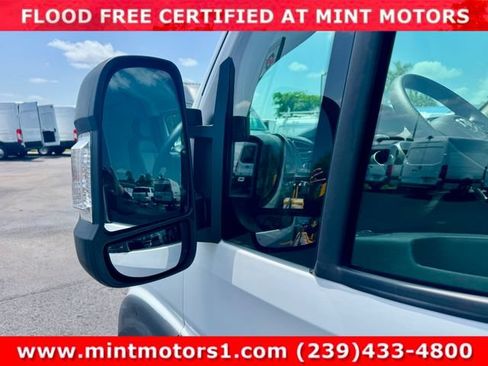 Used 2025 RAM ProMaster 2500 w/ Convenience Group FWD image 22