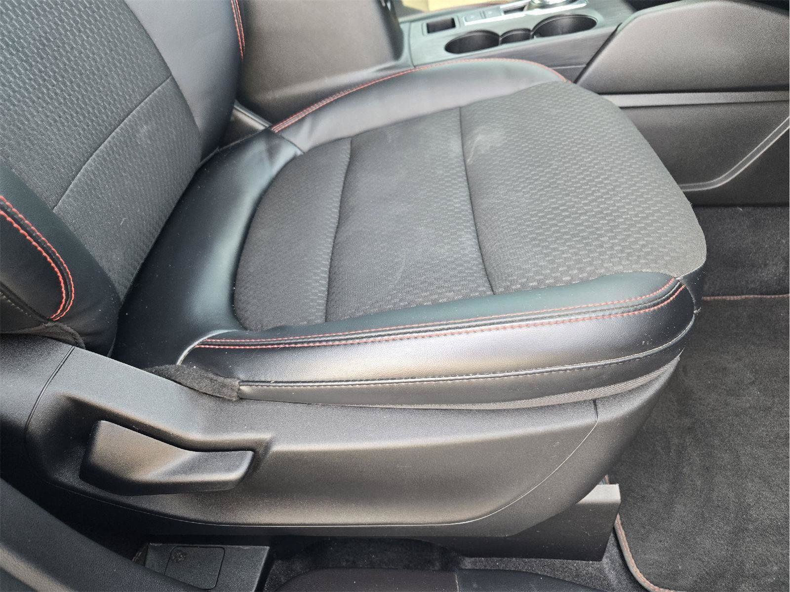 Used 2023 Ford Escape ST-Line w/ Tech Pack #1 AWD/4WD image 23