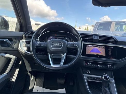 Used 2024 Audi Q3 2.0T Premium image 19