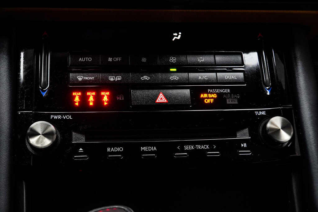 Used 2024 Lexus IS 300 w/ Comfort Package RWD image 28