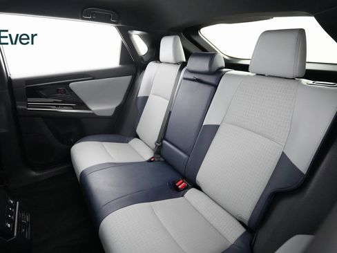 Used 2023 Subaru Solterra AWD image 10