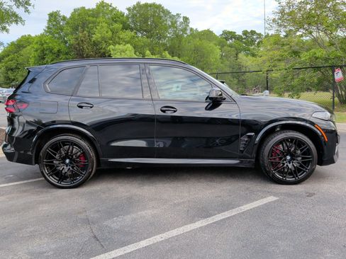 Used 2024 BMW X5 M Competition w/ Executive Package image 6