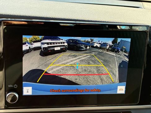 Used 2025 Toyota Camry LE image 17