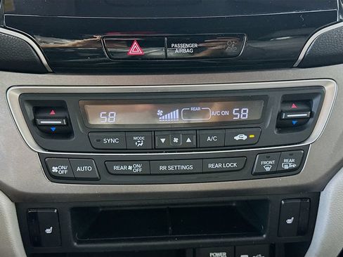 Used 2019 Honda Pilot EX-L image 18