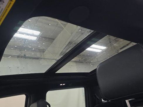 Used 2025 Ford F150 Lariat w/ Equipment Group 502A High image 10