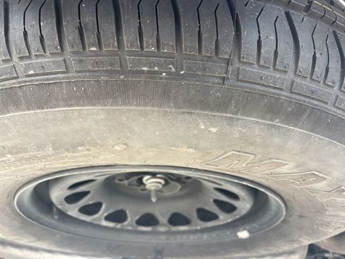 Used 2021 Chevrolet Silverado 1500 LTZ w/ Safety Package II image 37