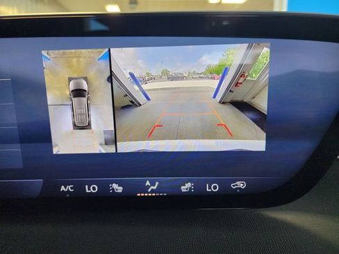 Used 2026 Buick Enclave Preferred FWD image 28