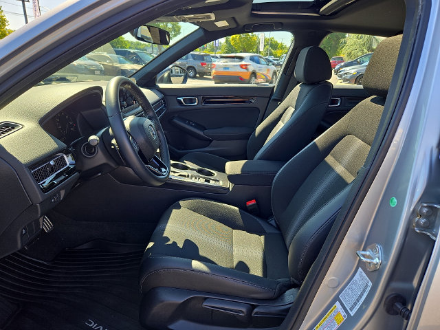 Used 2025 Honda Civic Sport image 13