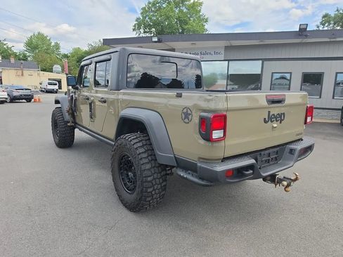 Used 2020 Jeep Gladiator Sport w/ Quick Order Package 23S AWD/4WD image 5