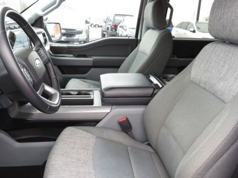 Certified 2022 Ford F150 XLT w/ Equipment Group 302A High image 4