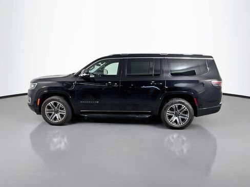 Used 2024 Jeep Wagoneer Series II w/ Flexible Seating Group RWD image 6