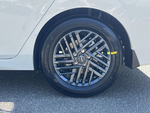 New 2026 Nissan Sentra SV w/ SV Convenience Package FWD image 26