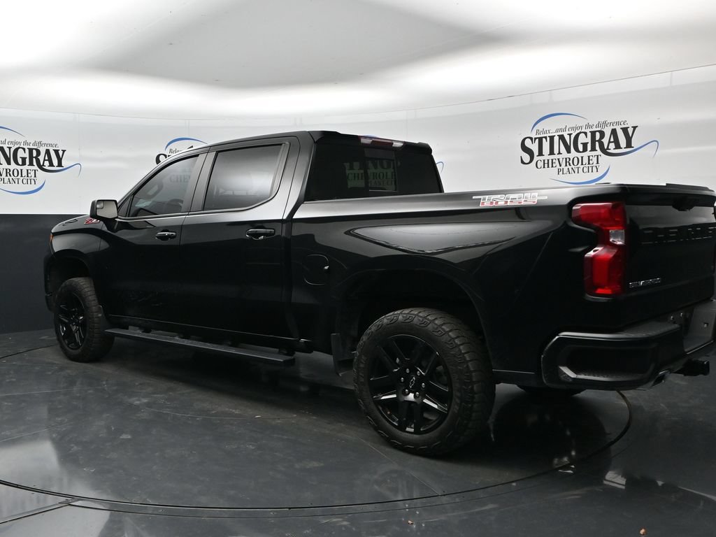 Used 2024 Chevrolet Silverado 1500 LT Trail Boss w/ Convenience Package II AWD/4WD image 5