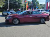 Used 2024 Nissan Altima 2.5 SV image 4