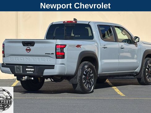 Used 2024 Nissan Frontier PRO-4X w/ Off-Road Protection Package image 4