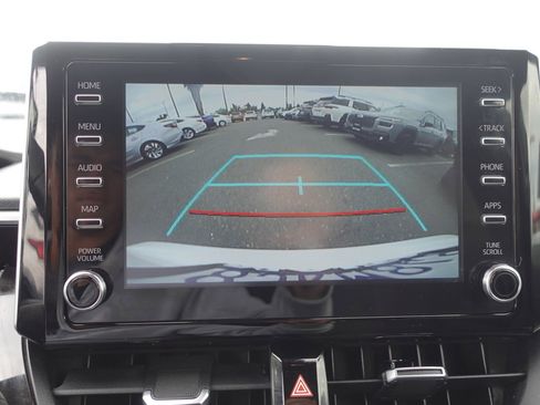 Used 2020 Toyota Corolla SE image 18