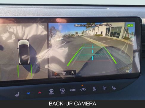 New 2026 Nissan Leaf Platinum+ image 18