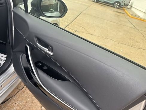 Used 2019 Toyota Corolla XSE image 44