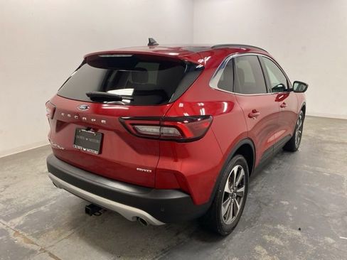 Used 2023 Ford Escape Platinum AWD/4WD image 6