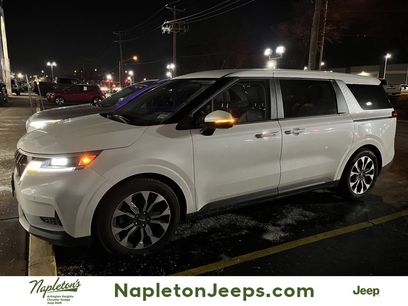 Used 2022 Kia Carnival EX