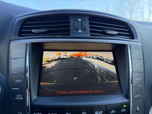 Used 2010 Lexus IS 250C image 17
