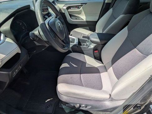 Used 2024 Toyota RAV4 XLE FWD image 16