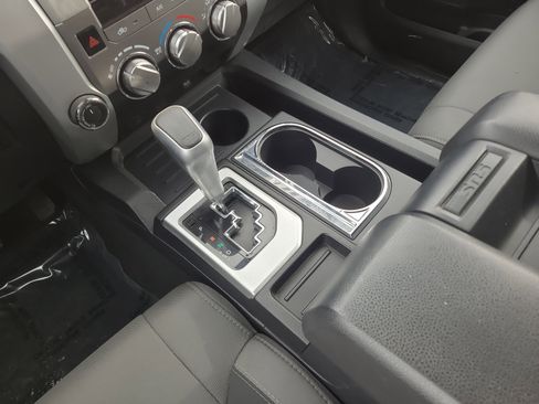 Certified 2019 Toyota Tundra SR5 image 20