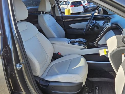 Used 2024 Hyundai Tucson SEL image 16