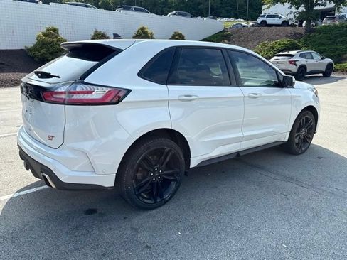 Used 2024 Ford Edge ST w/ Equipment Group 401A AWD/4WD image 3