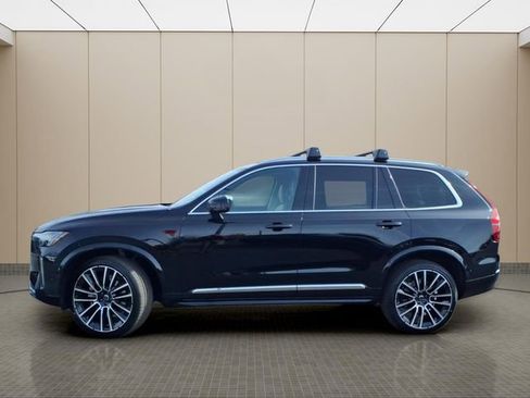 New 2026 Volvo XC90 B6 Ultra w/ Lounge Package image 5