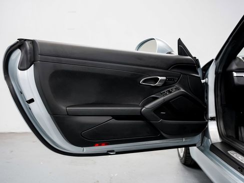 Used 2014 Porsche Boxster S RWD image 20